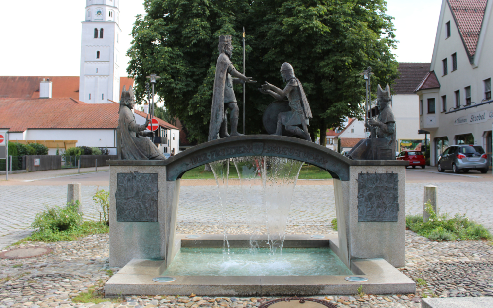 Friedensbrunnen Illertissen - Frieden zu Tussa