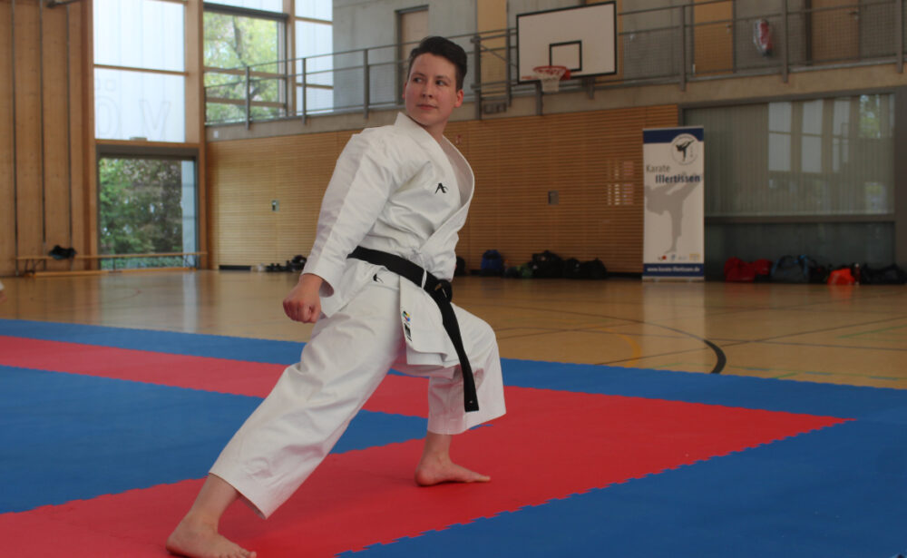 Karate Dojo Illertissen - Offenes Training - Karate-Training im Verein in Illertissen 002
