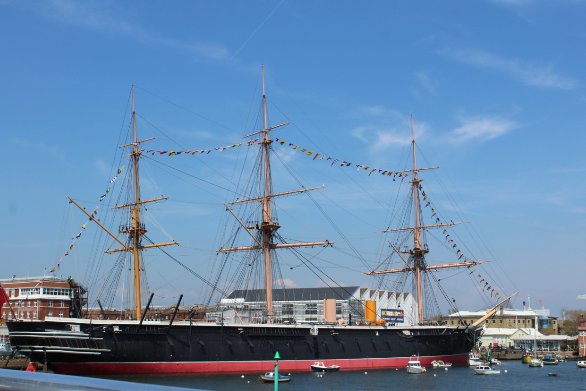 Portsmouth England - Schiff - Hafen