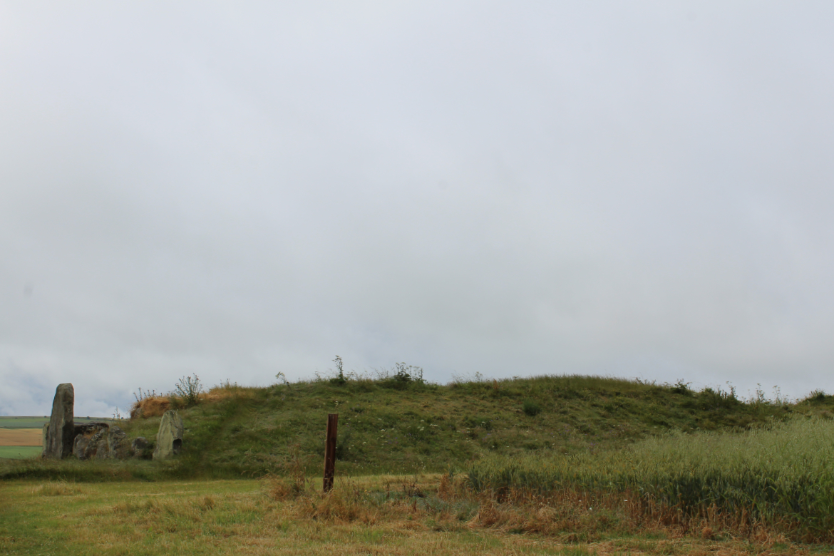 Avebury - Grab - England - Großbritannien - 2